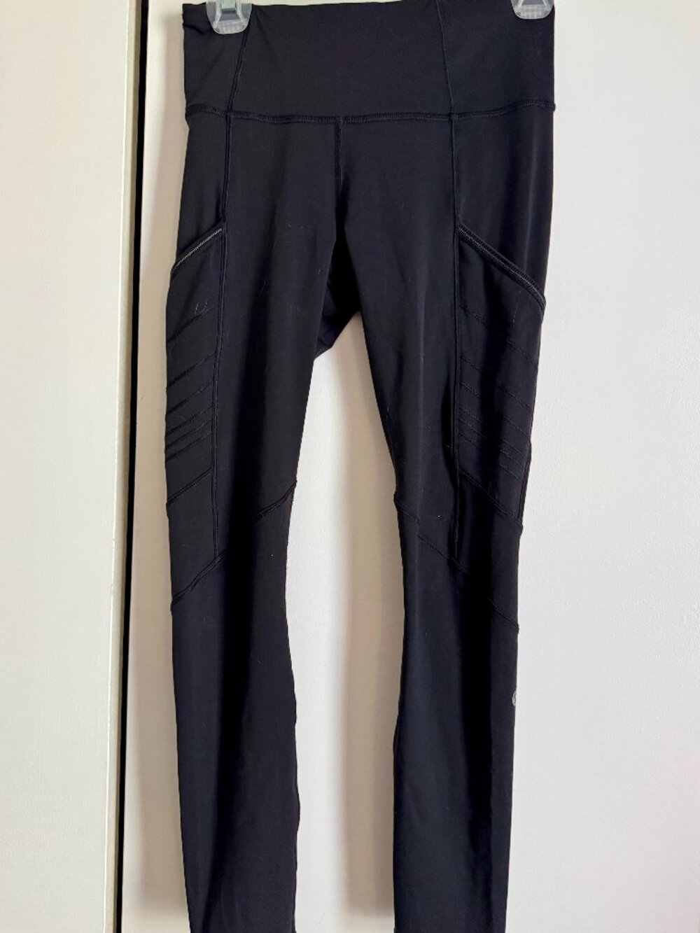 Lululemon Black Leggings Zipper Back Pocket High Rise Activewear